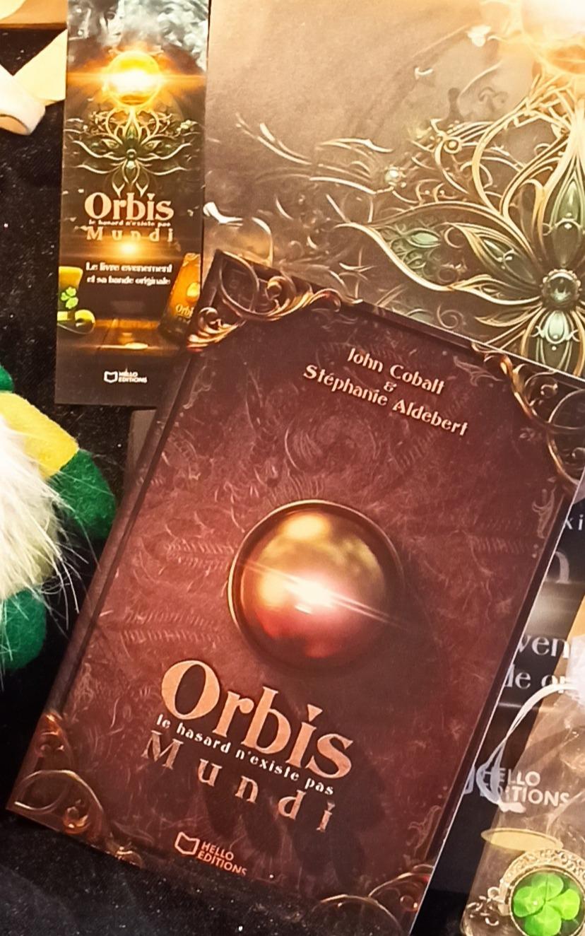 1ère de couverture de Orbis Mundi le hasard n'existe pas